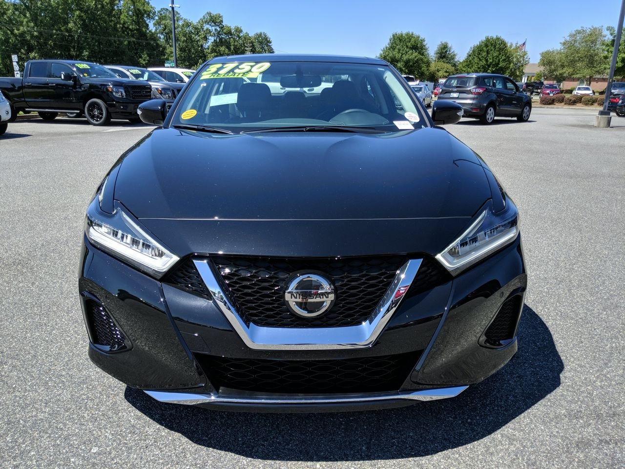 Nissan maxima 2019